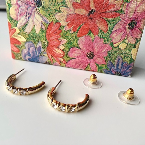 Half hoop rhinestone earrings - Picture 2 of 5